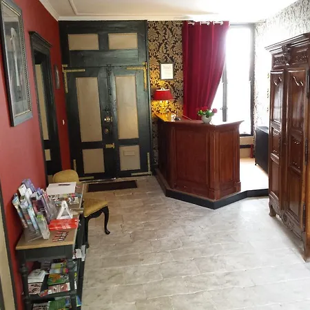 Beaux Esprits Chambres D'hotes Et Seminaires Bed & Breakfast 3*