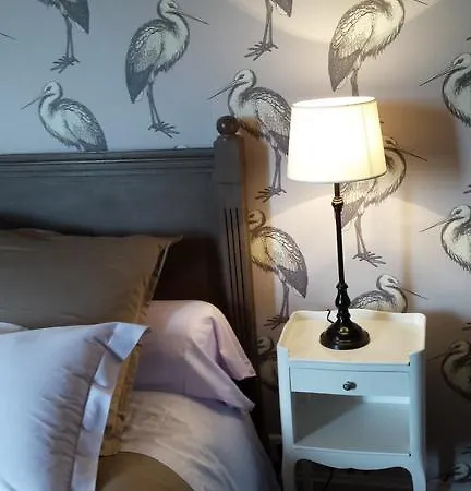 Bed & Breakfast Beaux Esprits Chambres D'hotes Et Seminaires 3*